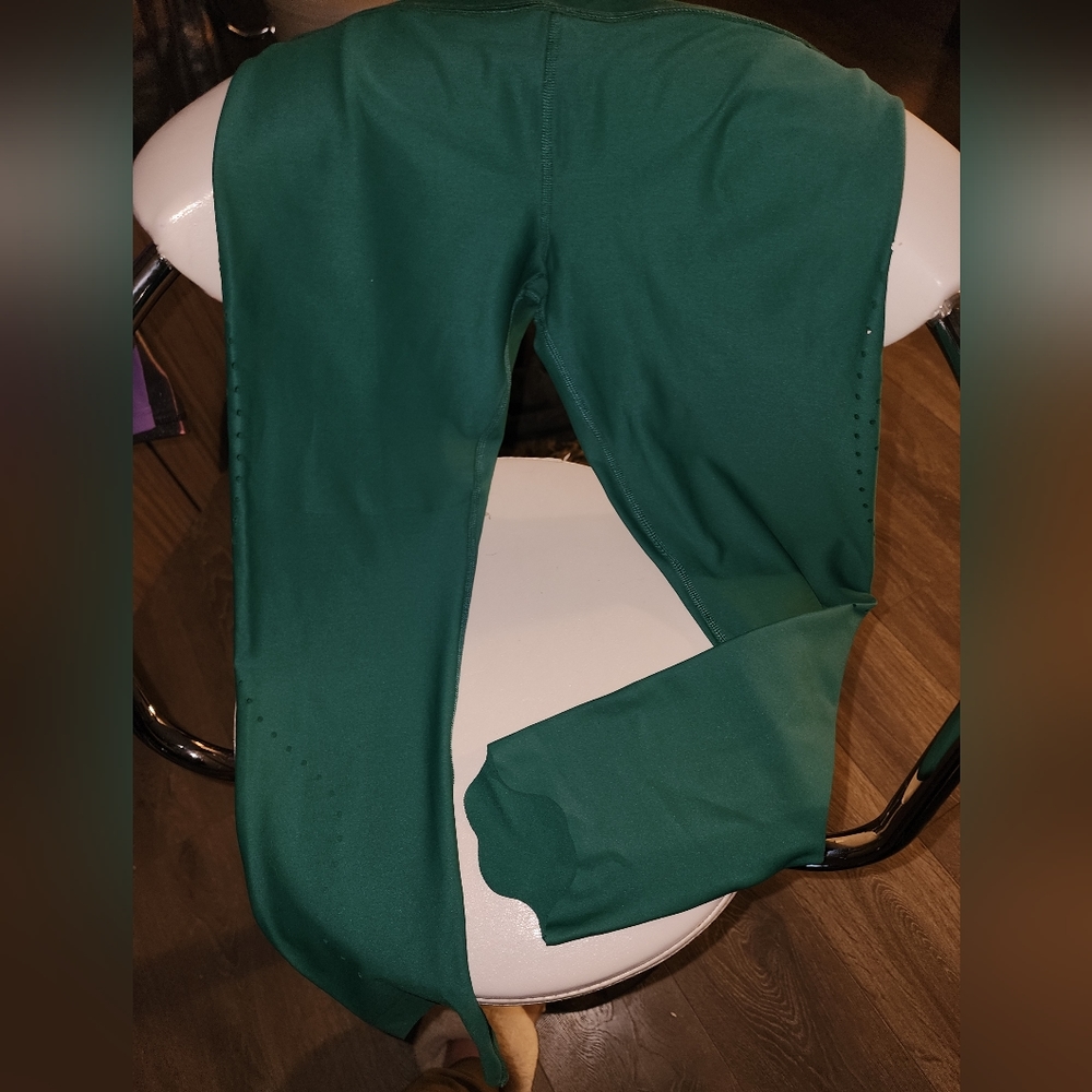 Zyia curve hem leggings